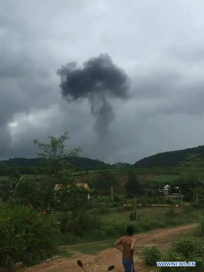 Vietnam Sukhoi Su-22 crashed in Nghệ An Province, Two pilots Dead