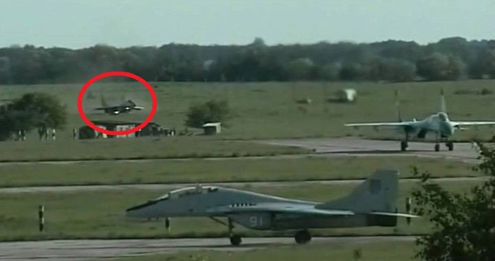 Video of Mig-29 Fulcrum runway overrun