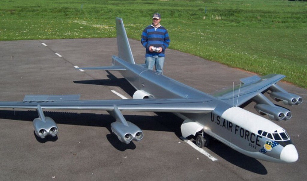 big scale rc planes