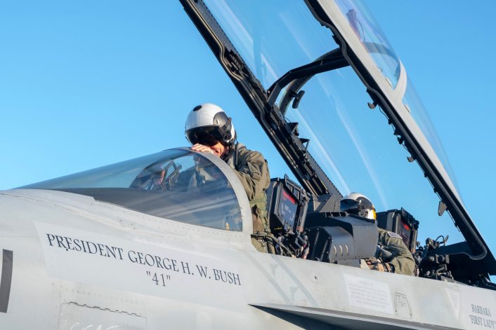 Navy Hornet inscribed With George Bush's Name To Lead 21 Jet Largest Ever Missing Man Formation