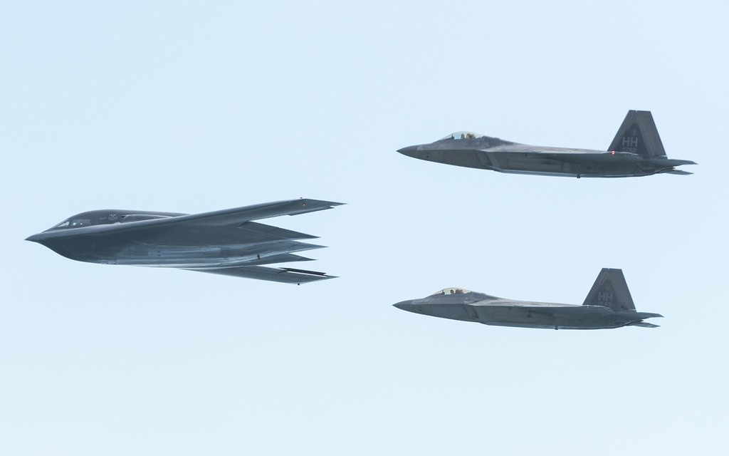 What if the U.S. Armed Israel with F-22 Stealth Fighters and B-2 Bombers