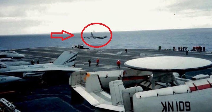 That Time a B-52 bomber Pilot performed an insane low flyby next to the USS Ranger Aircraft carrier