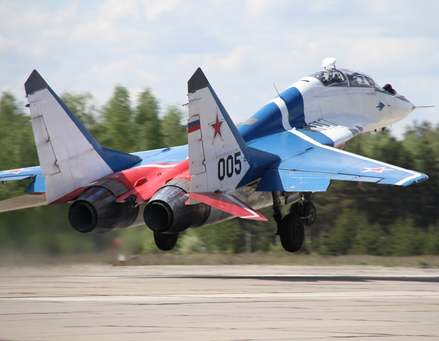MiG-29 Jet Flight in Russia 