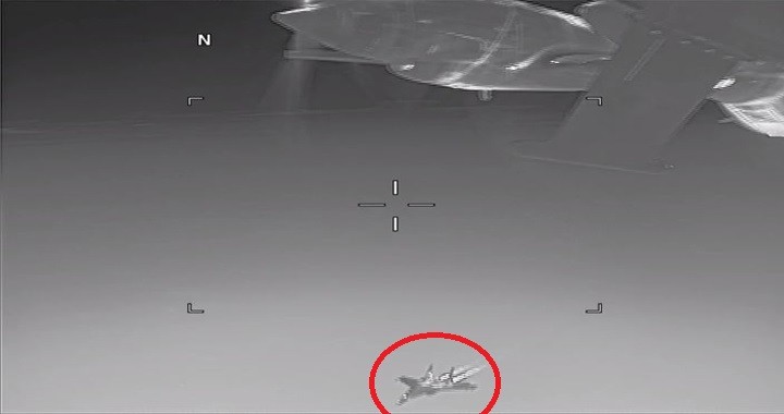 U.S. Released videos of Venezuelan fighter jet Aggressively Shadowing a U.S. navy aircraft