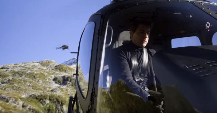 Here's How Tom Cruise Learned To Fly A Crazy Helicopter Stunt For 'Mission: Impossible' Movie