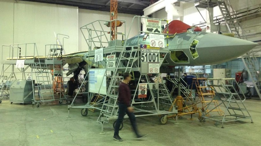 Video Shows Russia’s First Serial Su-57 Fighter Jet Getting Assembled