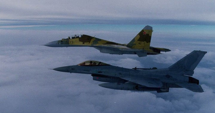 Experts Criticized Belarus Decsion Of Buyig Su-30 Instead Of F-16 Fighter Jets