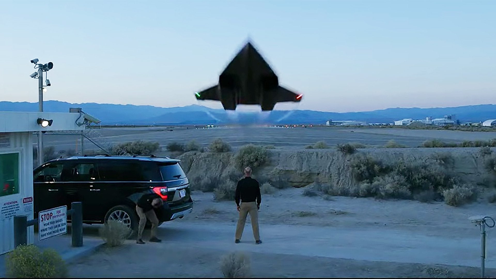 Has Actor Tom Cruise Become The 1st Person Ever To Fly The USAF SR-72 “ Darkstar” In Top Gun: Maverick?