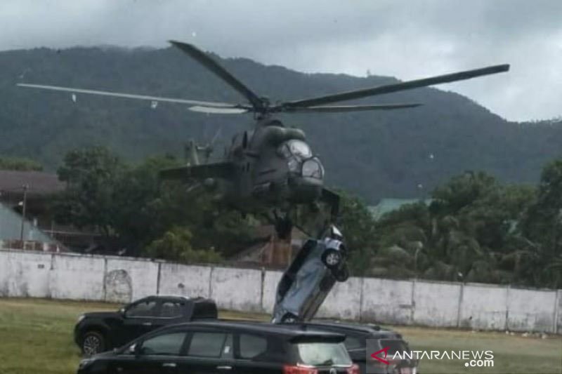 Watch: Indonesian Mil Mi-35 Helicopter Collided With A Car During Takeoff