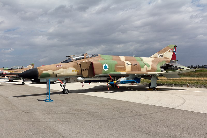 That Time Israeli F-4 Jet Shot Down 14 Egyptian Mi-8 Helicopters In A Single Day