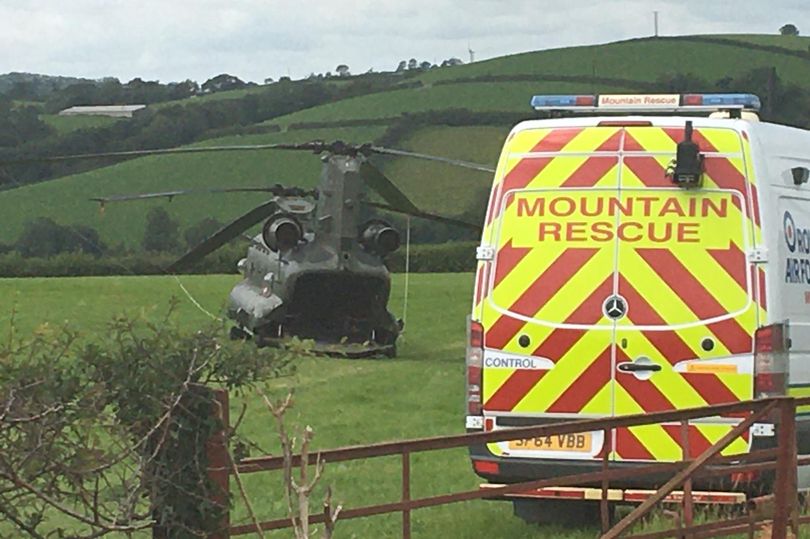 RAF Chinook Makes Force Landing After Reportedly Striking Powerlines