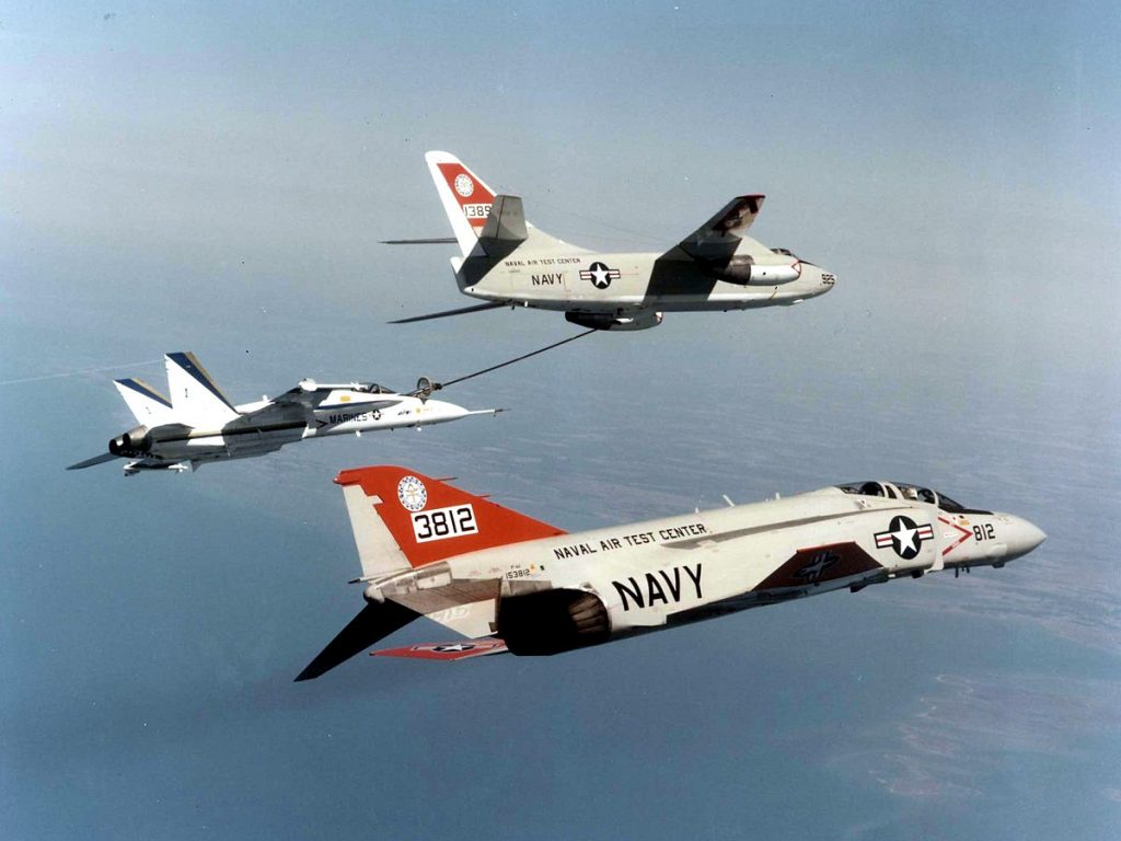 When F-4 Phantom II Outran a F/A-18 Hornet
