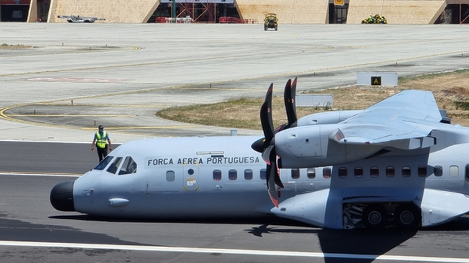Portuguese Air Force CASA C-295M Aircraft Suffered Nose Gear Collapse