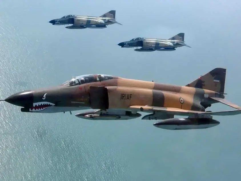 Iran F-4 Phantoms Equipped With Chinese Missiles to Hunt Ships