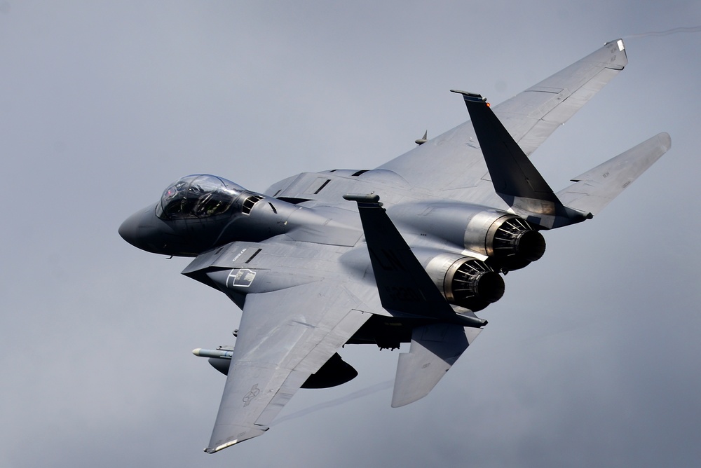 USAF F-15 Fighter Jet Lost Canopy During Flight In Greece