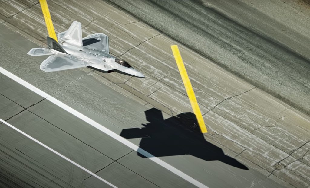 Jaw-dropping Slow Motion Video Of The F-22 Raptor
