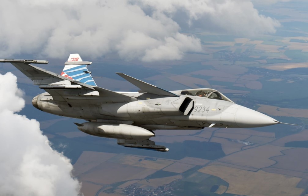 Sweden Offers Gripens Fighter Jets To Czech Republic At Virtually Zero Cost